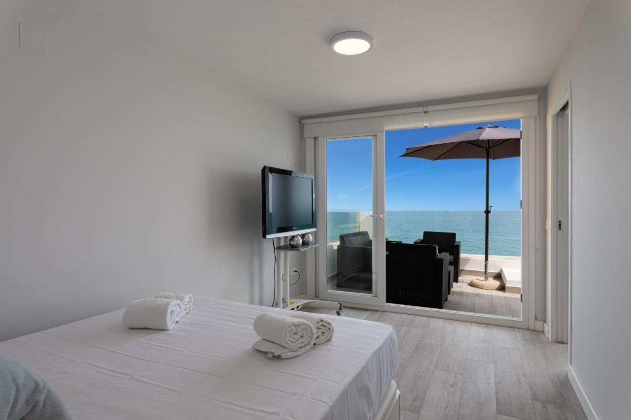 100% Seaview, 2 Minutes To The Beach And Parking Benalmadena Luaran gambar